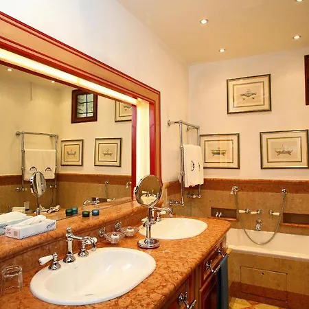 San Vigilio Hotel